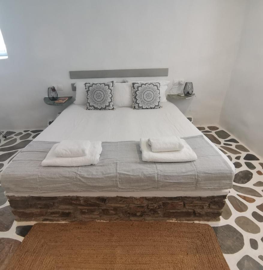 Soros Beach Antiparos Agios Georgios  Exterior foto